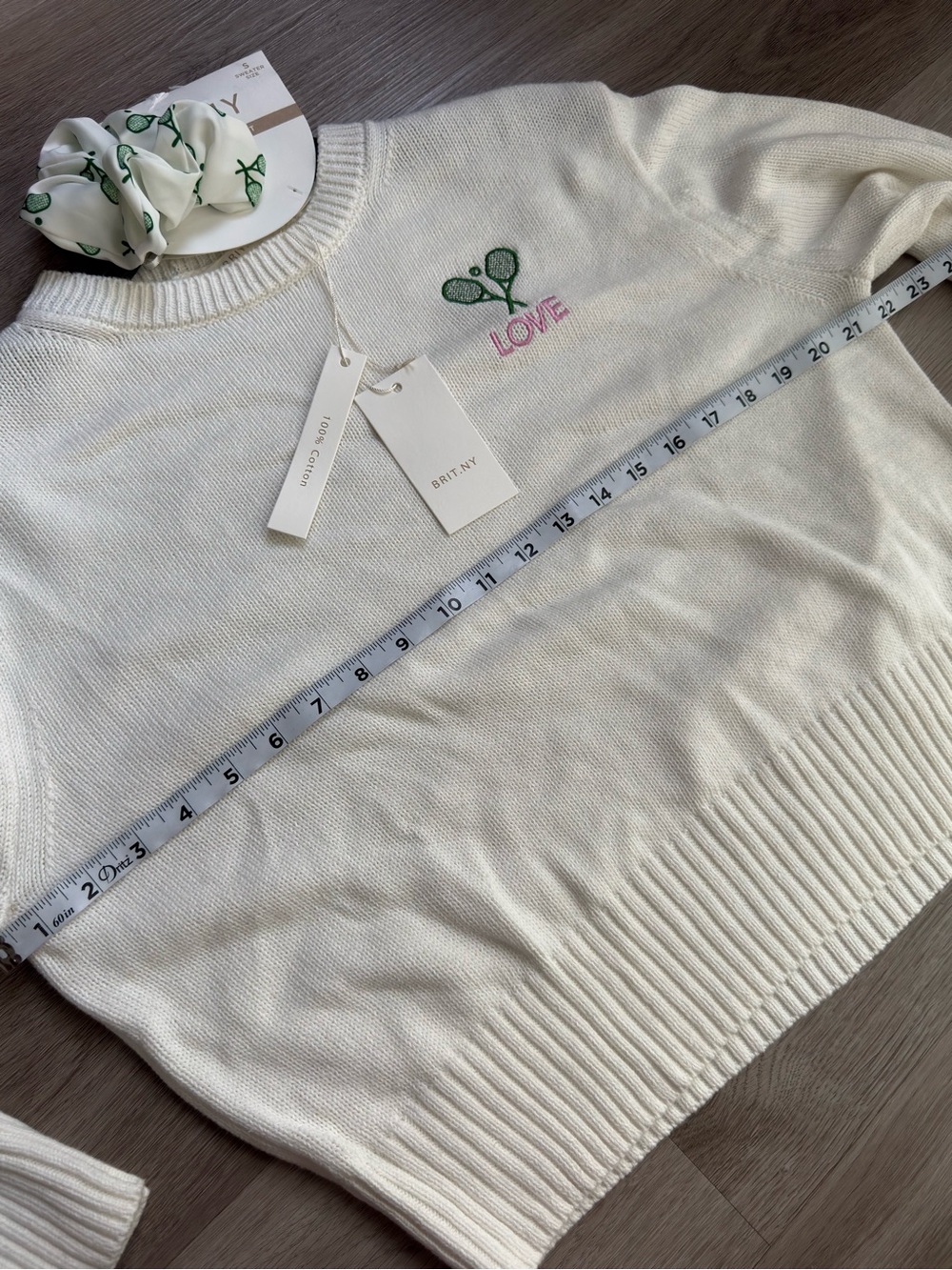 NWT BRIT.NY Tennis Love Embroidered Cotton Sweater & Scrunchie Set S - Picture 7 of 11